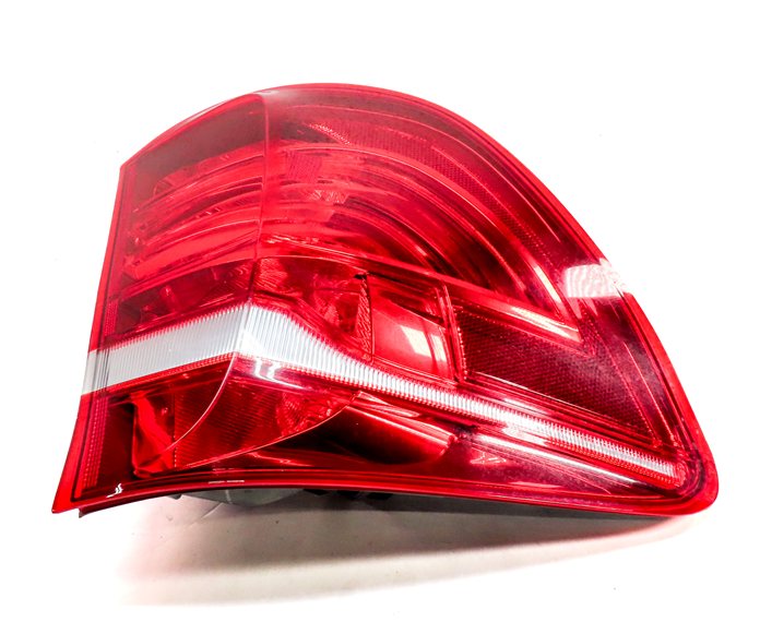 Thumbnail 3: 11-17 BMW X3 (F25) LEFT DRIVER REAR OUTER TAILLIGHT BRAKE LIGHT LAMP (OPT. 522)