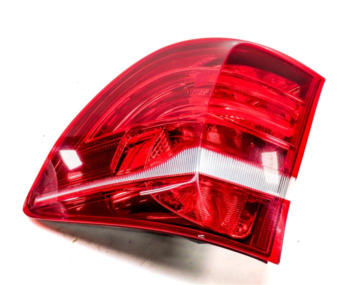 Thumbnail 3: 11-17 BMW X3 (F25) RIGHT PASSENGER OUTER INCANDESCENT TAILLIGHT LAMP (OPT 522)