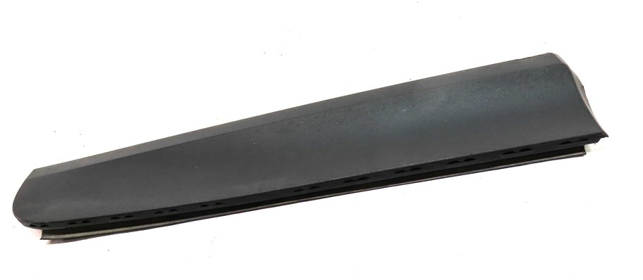 Thumbnail 3: 11-18 BMW X3 X4 (F25 26) REAR RIGHT LOWER DOOR MOULDING TRIM (w/o M or X-LINE)
