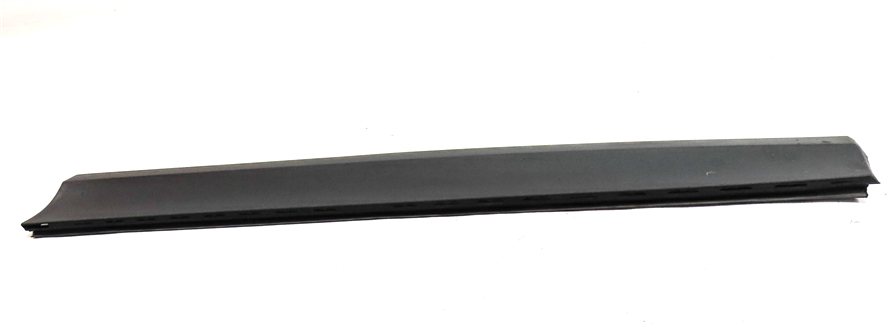 Thumbnail 2: 11-18 BMW X3 X4 (F25 26) FRONT RIGHT LOWER DOOR MOULDING TRIM (w/o M or X-LINE)