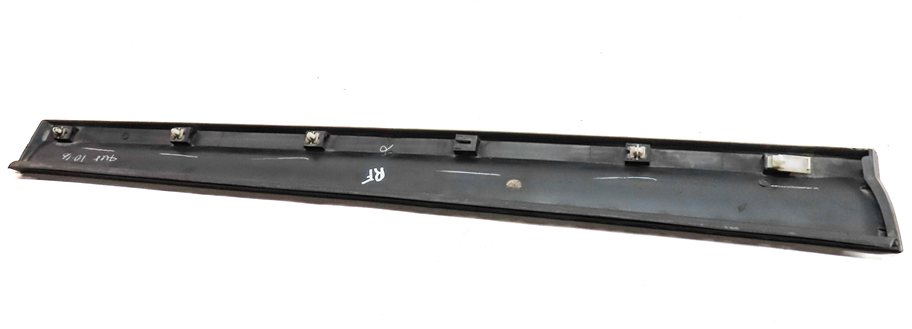 Thumbnail 5: 11-18 BMW X3 X4 (F25 26) FRONT RIGHT LOWER DOOR MOULDING TRIM (w/o M or X-LINE)