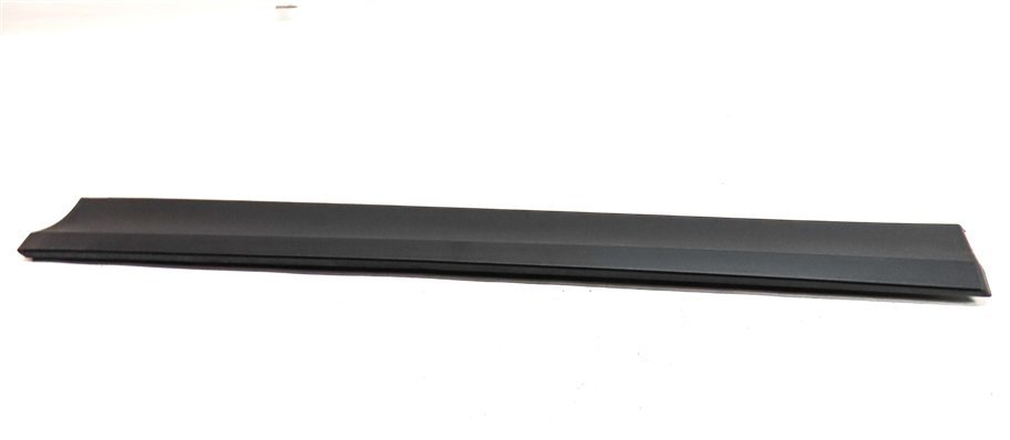 Thumbnail 6: 11-18 BMW X3 X4 (F25 26) FRONT LEFT LOWER DOOR MOULDING TRIM (w/o M or X-LINE)