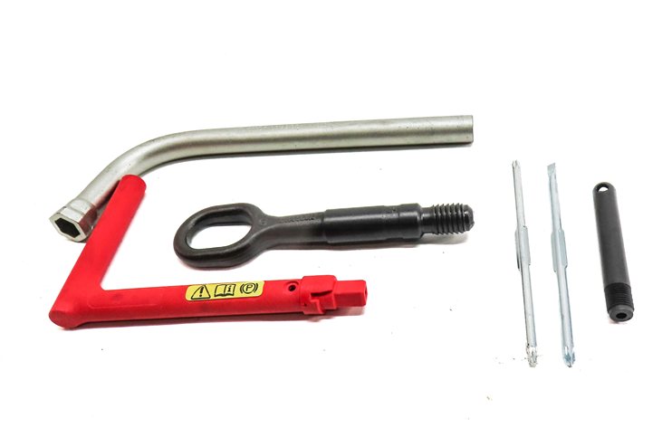 Thumbnail 2: 2017 AUDI A4 (B9 8W) EMERGENCY ROADSIDE TOW HOOK LUG WRENCH TOOL KIT SET/6