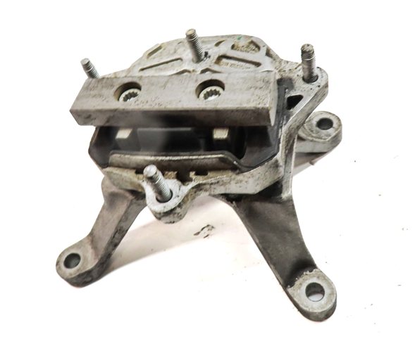Thumbnail 6: 2017 AUDI A4 (B9 8W) AUTOMATIC TRANSMISSION SUPPORT MOUNT