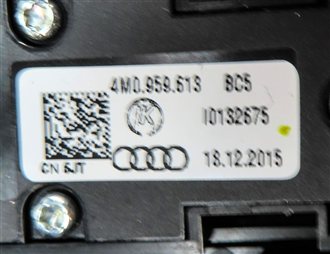 Thumbnail 7: 2017 AUDI A4 (B9 8W) FRONT INTERIOR OVERHEAD DOME MAP READING LIGHT LAMP