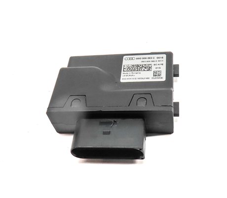 Thumbnail 2: 2017 AUDI A4 (B9 8W) 2.0L (CYMC) ENGINE FUEL PUMP CONTROL MODULE