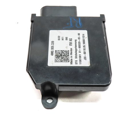 Thumbnail 4: 2017 AUDI A4 (B9 8W) FRONT RIGHT PASSENGER SEAT OCCUPANCY SENSOR MODULE