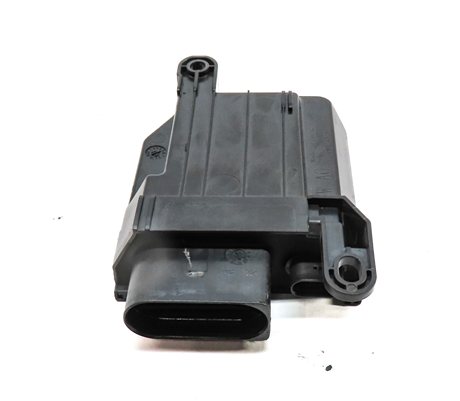 Thumbnail 5: 2017 AUDI A4 (B9 8W) FRONT RIGHT PASSENGER SEAT OCCUPANCY SENSOR MODULE
