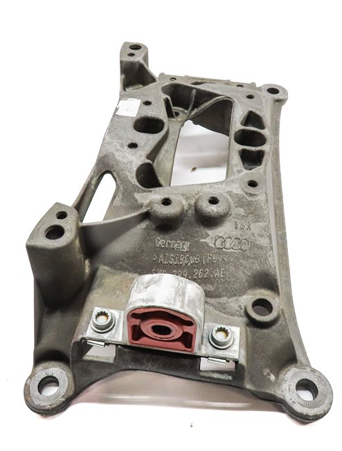 Thumbnail 3: 2017 AUDI A4 (B9 8W) AUTOMATIC TRANSMISSION CROSSMEMBER SUPPORT MOUNT