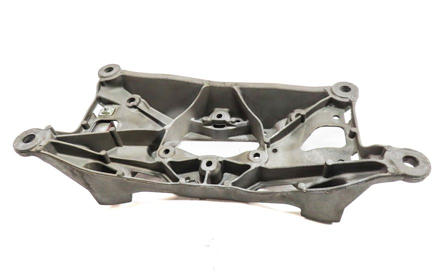 Thumbnail 6: 2017 AUDI A4 (B9 8W) AUTOMATIC TRANSMISSION CROSSMEMBER SUPPORT MOUNT