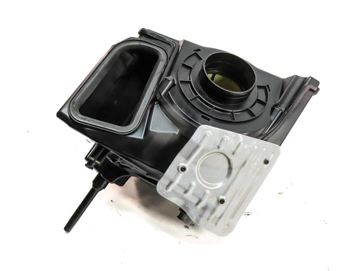 2017-2019 AUDI A4 A5 (B9 8W 8W6) 2.0L CYMC TURBO ENGINE AIR INTAKE FILTER BOX