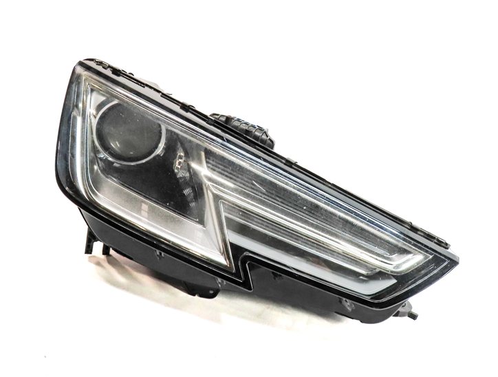 17-19 AUDI A4 ALLROAD B9 8W FRONT RIGHT PASSENGER XENON HID HEADLIGHT LAMP