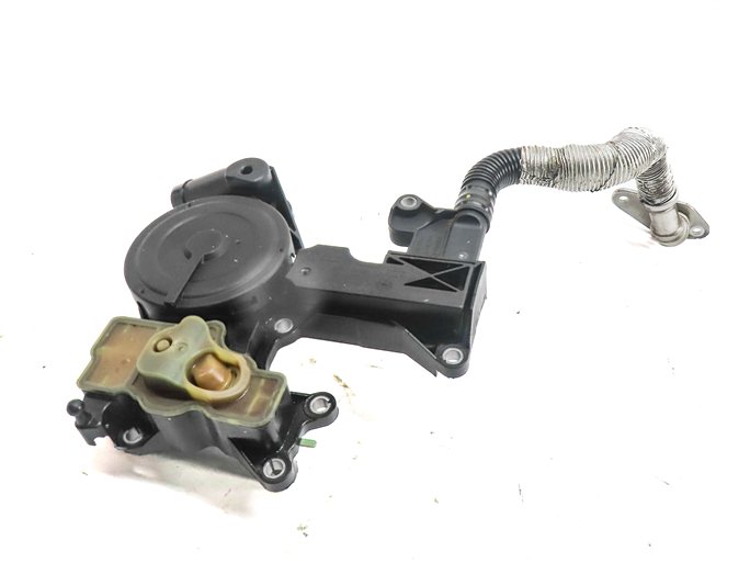 Thumbnail 1: 2012 AUDI A4 (B8 8K) 2.0L CAEB ENGINE CRANKCASE BREATHER OIL SEPARATOR PCV VALVE