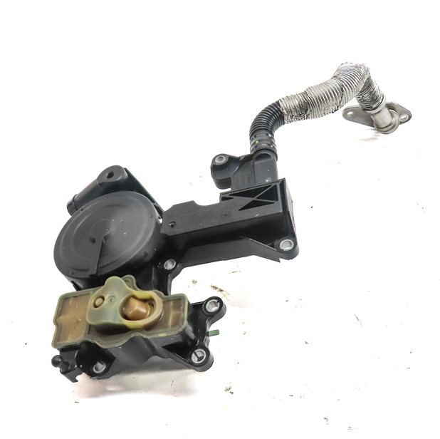 Thumbnail 2: 2012 AUDI A4 (B8 8K) 2.0L CAEB ENGINE CRANKCASE BREATHER OIL SEPARATOR PCV VALVE