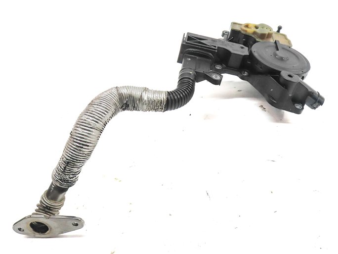 Thumbnail 4: 2012 AUDI A4 (B8 8K) 2.0L CAEB ENGINE CRANKCASE BREATHER OIL SEPARATOR PCV VALVE