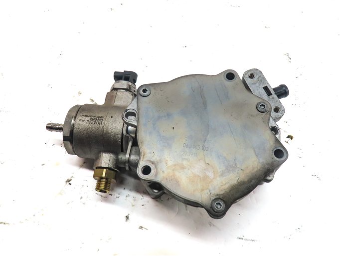 Thumbnail 6: 2012 AUDI A4 (B8 8K) 2.0L (CAEB) HIGH PRESSURE FUEL PUMP w/ BRAKE VACUUM PUMP