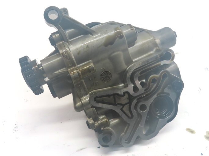 Thumbnail 7: 2012 AUDI A4 (B8 8K) 2.0L (CAEB) ENGINE MOTOR OIL FLUID PUMP w/ PICK UP TUBE