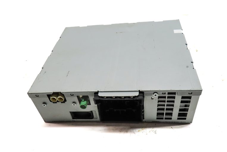 Thumbnail 3: 2012 AUDI A4 (B8 8K) RADIO STEREO RECEIVER CONTROL MODULE UNIT