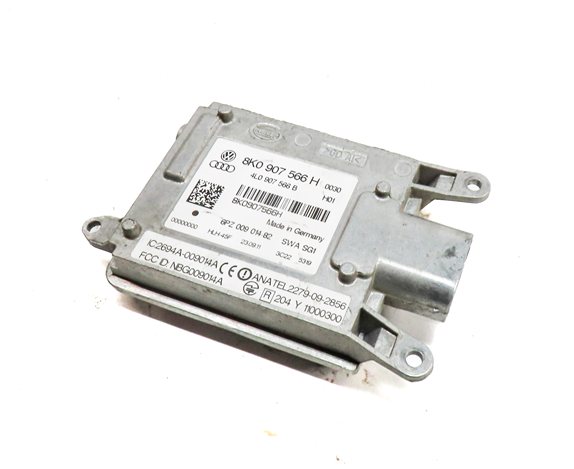 Thumbnail 1: 2010-2012 AUDI A4 S4 S5 (B8 8K 8T) REAR RIGHT BLIND SPOT RADAR MODULE (MASTER)