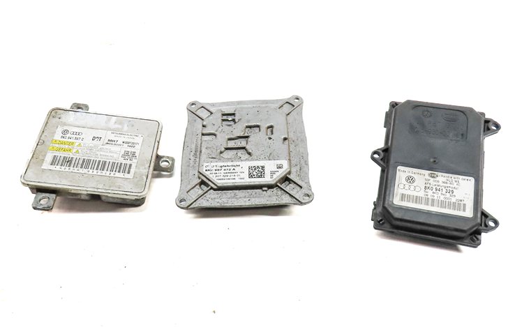 Thumbnail 2: 2012 AUDI A4 (B8 8K) FRONT LEFT HEADLIGHT HEAD LIGHT LAMP CONTROL MODULE SET/3
