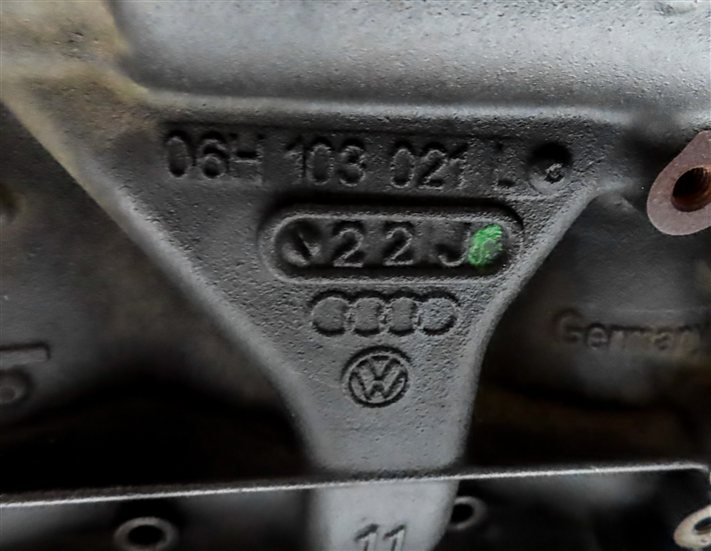 Thumbnail 6: 08-14 VW / AUDI - A3 A4 A5 Q5 TT BEETLE PASSAT 2.0L TURBO ENGINE CYLINDER BLOCK