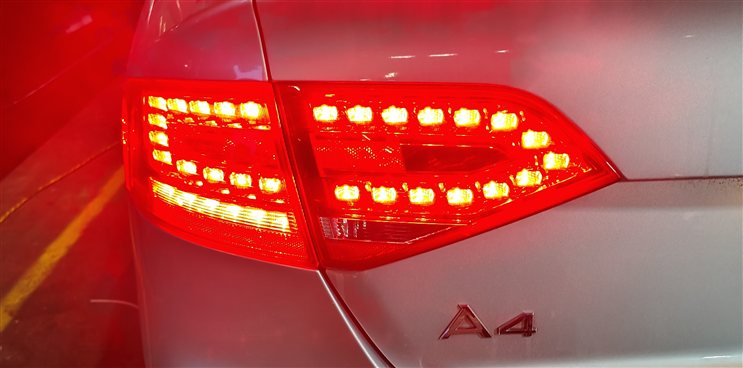 Thumbnail 2: 10-12 AUDI A4 S4 (B8 8K) REAR LEFT DRIVER INNER TRUNK TAILLIGHT LIGHT LAMP LED