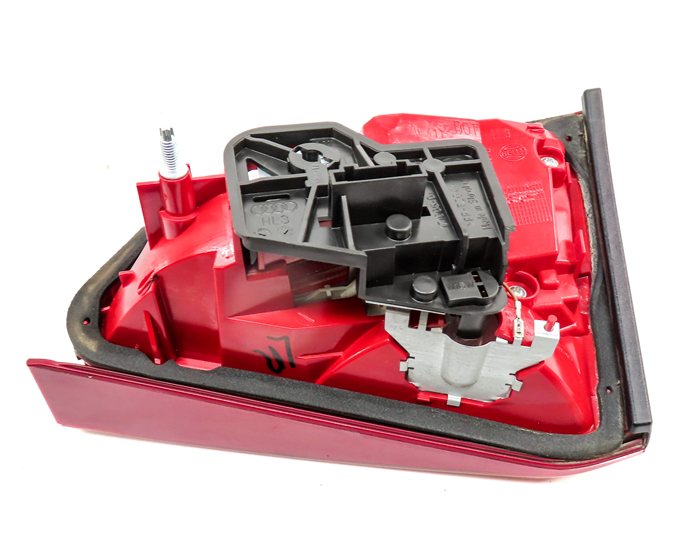 Thumbnail 5: 10-12 AUDI A4 S4 (B8 8K) REAR LEFT DRIVER INNER TRUNK TAILLIGHT LIGHT LAMP LED