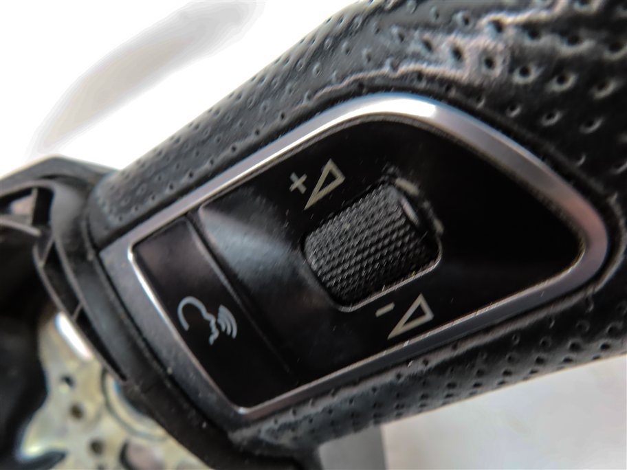 Thumbnail 9: 09-12 AUDI A4 S4 (B8 8K) 3 SPOKE STEERING WHEEL w/ S4 EMBLEM SWITCHES & PADDLES