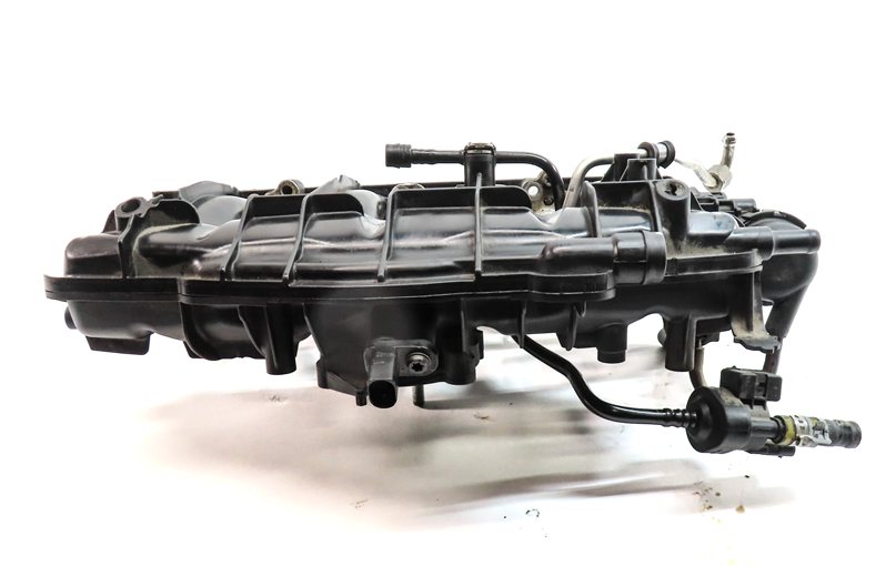 Thumbnail 5: 2012 AUDI A4 (B8 8K) 2.0L (CAEB) ENGINE INTAKE MANIFOLD w/ FUEL RAIL & INJECTORS