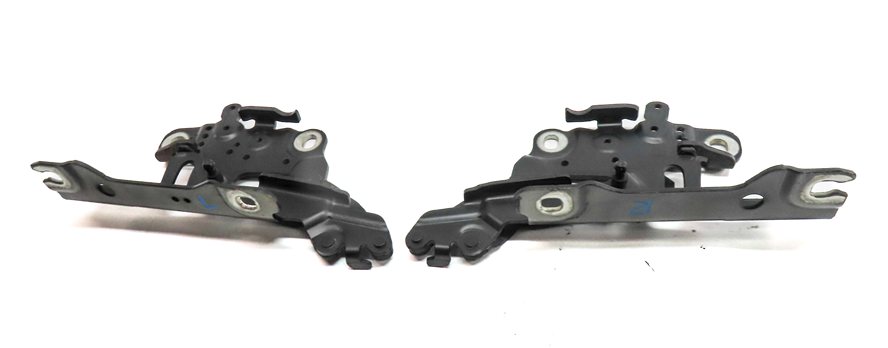 Thumbnail 4: 12-21 BMW 2 3 4 SERIES (F22 F30 F32 F34) LEFT & RIGHT HOOD HINGE SET 2 (Black)