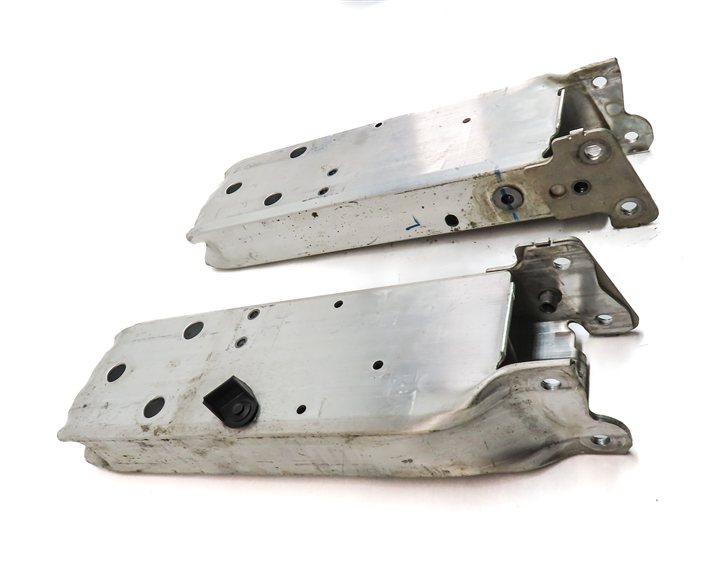 Thumbnail 4: 12-21 BMW 2 3 4 SERIES (F22 F30 F32) FRONT BUMPER REINFORCEMENT BRACKET SET/2