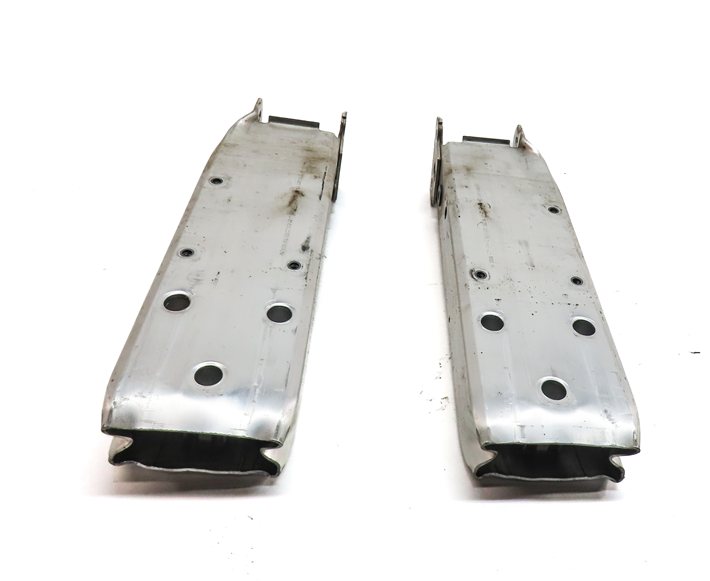 Thumbnail 5: 12-21 BMW 2 3 4 SERIES (F22 F30 F32) FRONT BUMPER REINFORCEMENT BRACKET SET/2