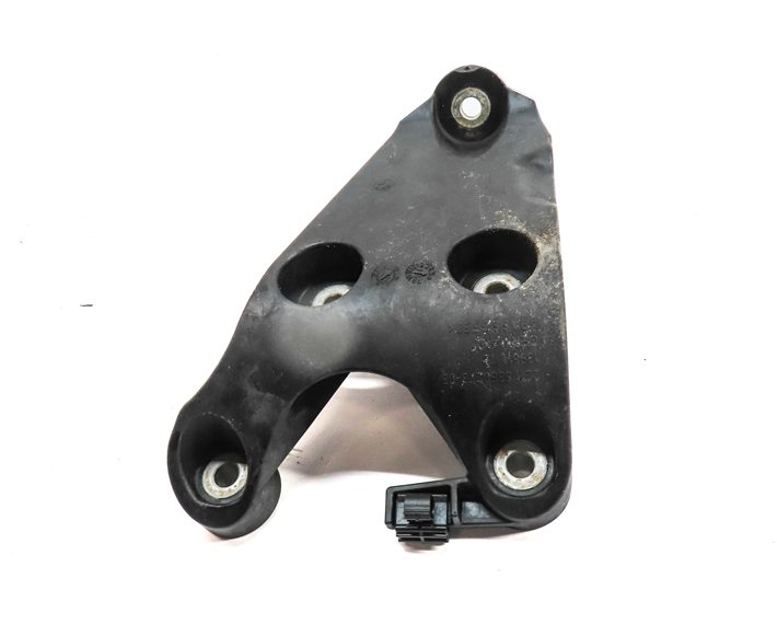 Thumbnail 2: 2016 BMW 428I CONVERTIBLE (F33) 2.0L (N26) LEFT DRIVER MOTOR MOUNT BRACKET