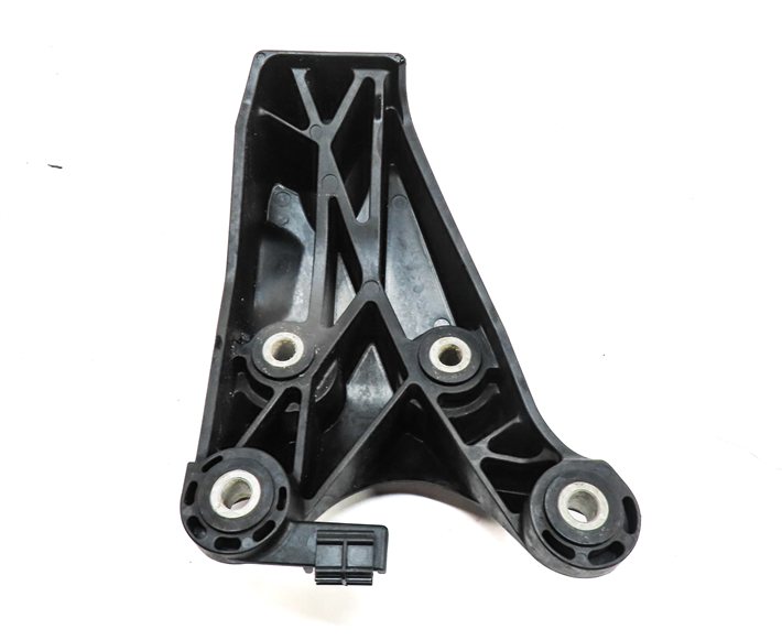 Thumbnail 6: 2016 BMW 428I CONVERTIBLE (F33) 2.0L (N26) LEFT DRIVER MOTOR MOUNT BRACKET