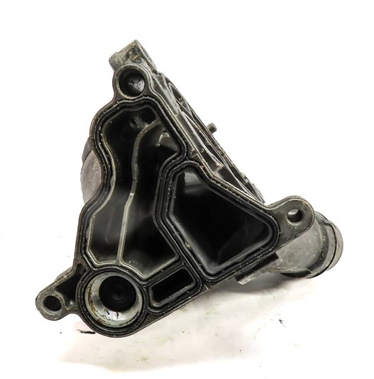 Thumbnail 5: 2016 BMW 428I CONVERTIBLE (F33) 2.0L (N26) ENGINE MOTOR OIL FLUID FILTER HOUSING