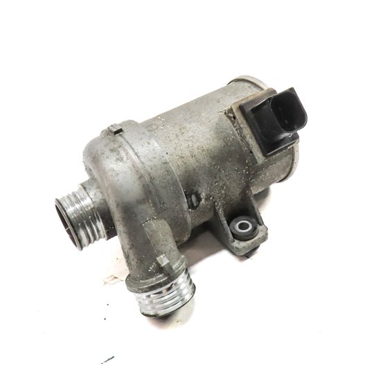 12-18 BMW 328i 428i 528i X3 X5 Z4 (F30 F31 F32 F10 E84 F15 F25) 2.0L WATER PUMP