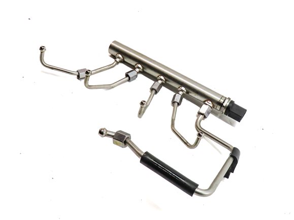 Thumbnail 1: 2016 BMW 428I CONVERTIBLE (F33) 2.0L (N26) ENGINE FUEL INJECTOR RAIL w/ LINES