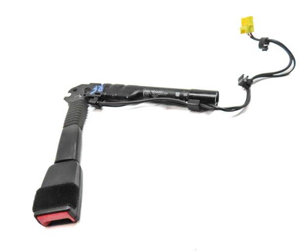 Thumbnail 1: 12-19 BMW 4 6 SERIES M4 M6 F06 F12 F13 F32 RIGHT FRONT SEATBELT RECEIVER (Black)