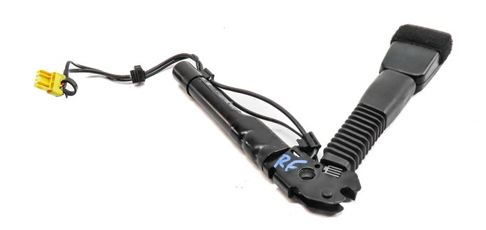 Thumbnail 4: 12-19 BMW 4 6 SERIES M4 M6 F06 F12 F13 F32 RIGHT FRONT SEATBELT RECEIVER (Black)