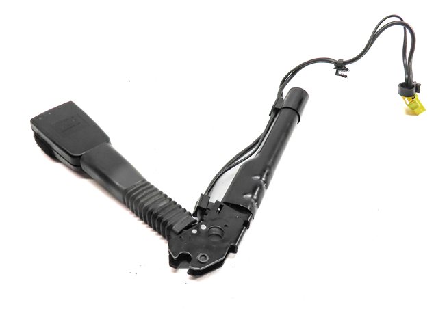 Thumbnail 5: 12-19 BMW 4 6 SERIES M4 M6 F06 F12 F13 F32 RIGHT FRONT SEATBELT RECEIVER (Black)
