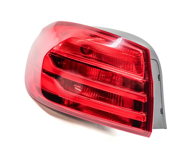 14-17 BMW 4-SERIES M4 (F32 F33 F36 F82) REAR LEFT OUTER TAILLIGHT BRAKE LIGHT