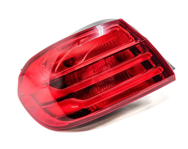 Thumbnail 4: 14-17 BMW 4-SERIES M4 (F32 F33 F36 F82) REAR LEFT OUTER TAILLIGHT BRAKE LIGHT