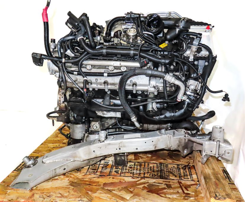 Thumbnail 6: 12-16 BMW M5 M6 ///M (F06 F10 F12) 4.4L S63T TWIN TURBO ENGINE ASSEMBLY (75k)