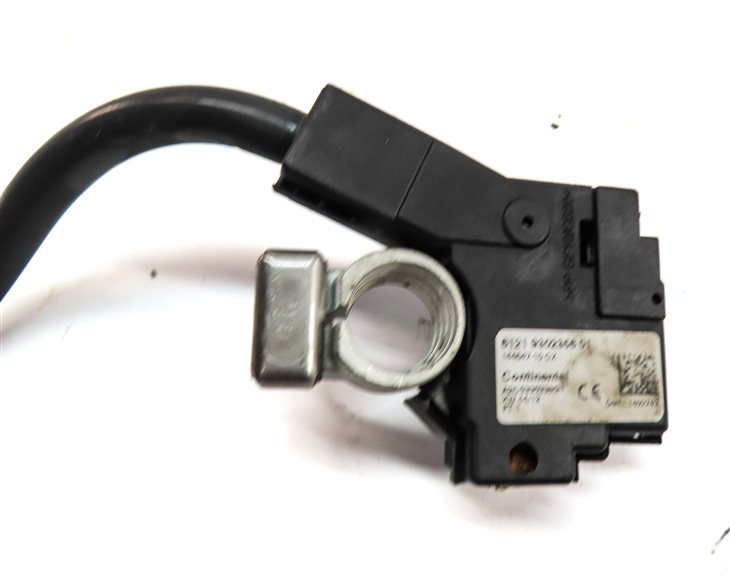 Thumbnail 5: 2013 BMW M6 (F13) 4.4L (S63) ENGINE NEGATIVE BATTERY TERMINAL WIRE CABLE