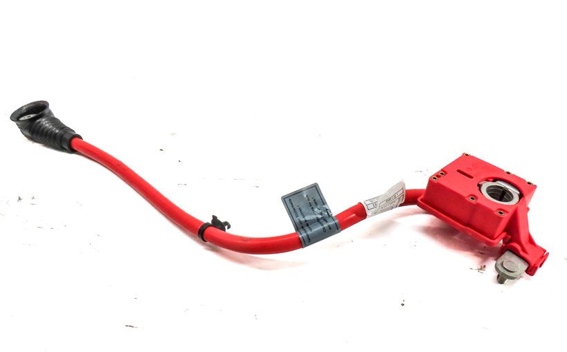 Thumbnail 2: 2013 BMW M6 (F13) 4.4L (S63) ENGINE POSITIVE BATTERY TERMINAL WIRE CABLE