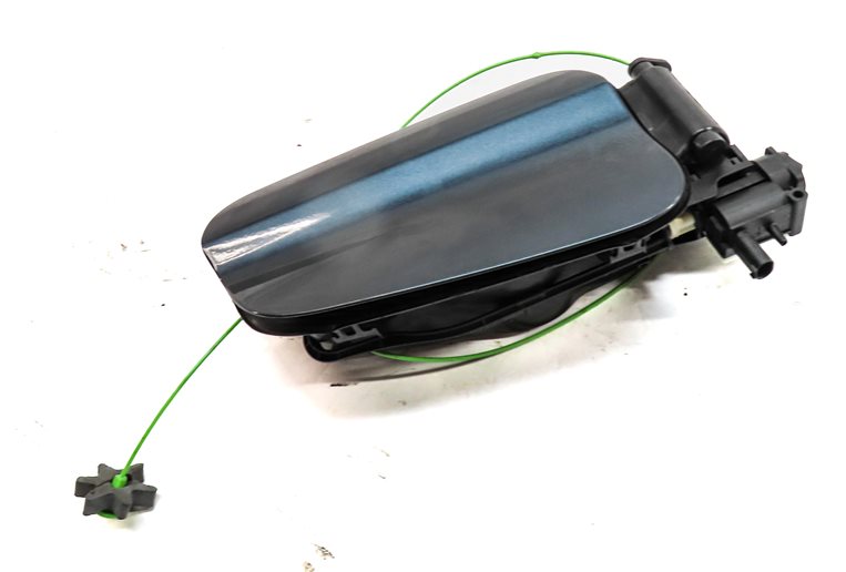 Thumbnail 7: 12-18 BMW 640i 650i M6 F12 F06 COUPE CONVERTIBLE REAR FUEL TANK DOOR LID (Gray)