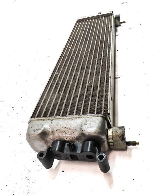 Thumbnail 4: 13-22 BMW M5 M6 ///M (F06 F10 F12 F13 F90) 4.4L S63 ENGINE OIL COOLER RADIATOR