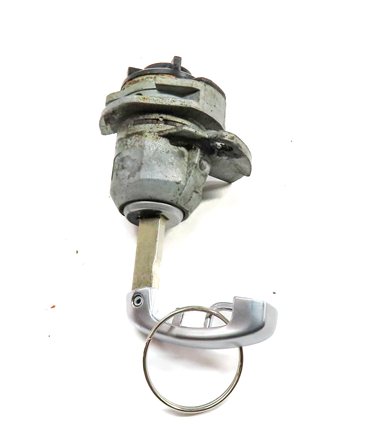 Thumbnail 3: 2013 BMW M6 (F13) FRONT LEFT DRIVER DOOR HANDLE LOCK CYLINDER w/ KEY