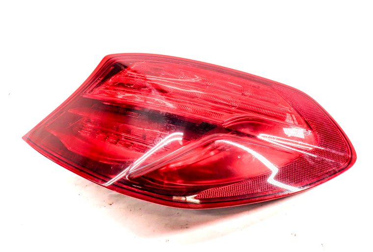 Thumbnail 3: 12-19 BMW 640i 650i M6 ///M (F06 F12 F13) RIGHT PASSENGER TAILLIGHT BRAKE LIGHT