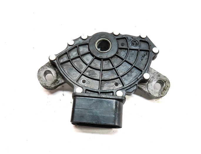 Thumbnail 4: 2012 PORSCHE CAYENNE (958) 3.0L (M06.EC) HYBRID NEUTRAL SAFETY SWITCH MODULE